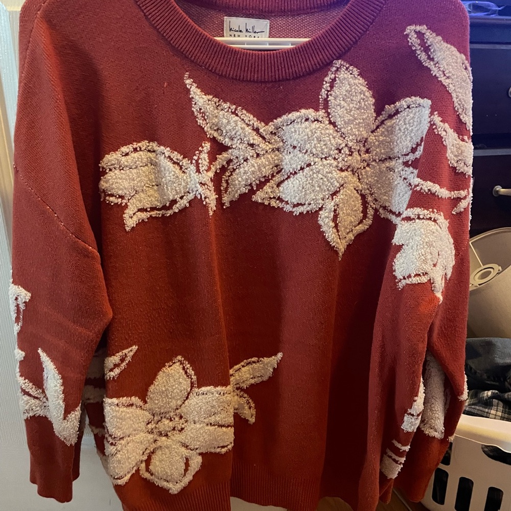 Women's Rust Sweater with Floral Design